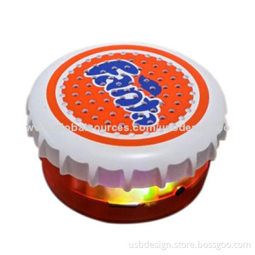 Portable Memory Card Speaker, Flashlight for Christmas Gift, 350mAh Battery Capacity